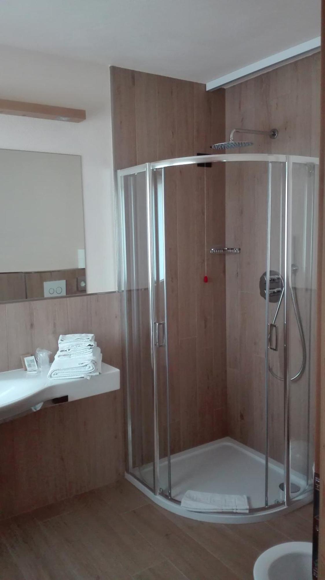 Hotel Silvestri Livigno Quarto foto